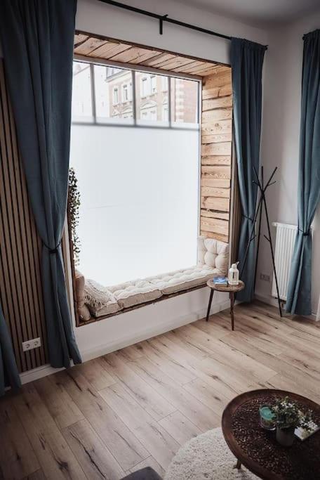 Cozy Dreams: Deluxe 2-zimmer-apartment -kueche * Nuremberg